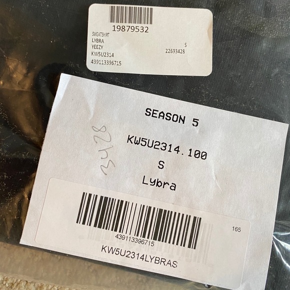 SOLD ON EBAY NWT YEEZY SWEATSHIRT S SMALL season 5 - Picture 8 of 10